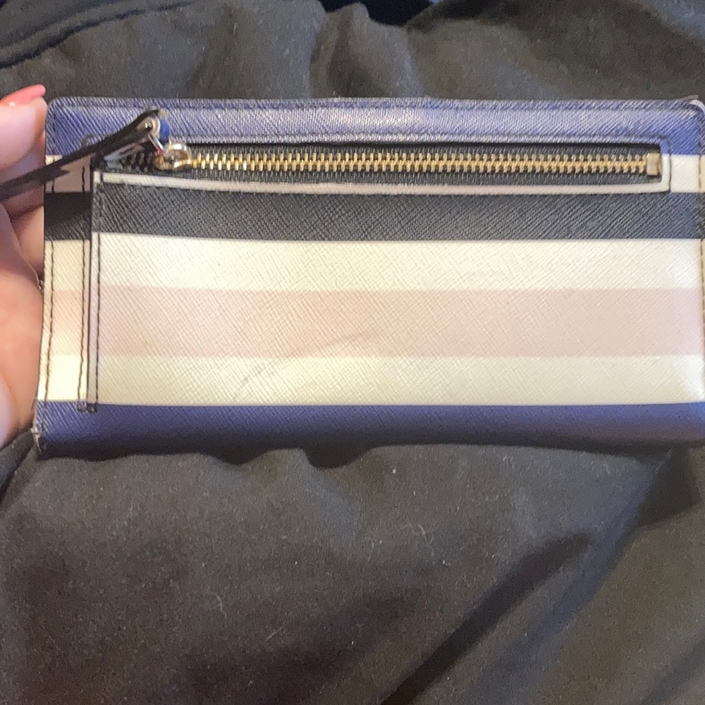 Kate Spade Wallet - Picture 12 of 12